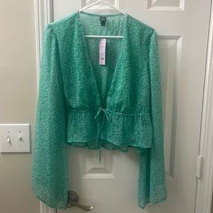 Wild Fable floral top NWT